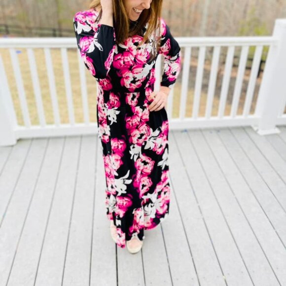 NEW NWT Tags LuLaRoe Evelyn Smocked Waist Maxi Dress Long Sleeve Black Floral - Picture 14 of 14